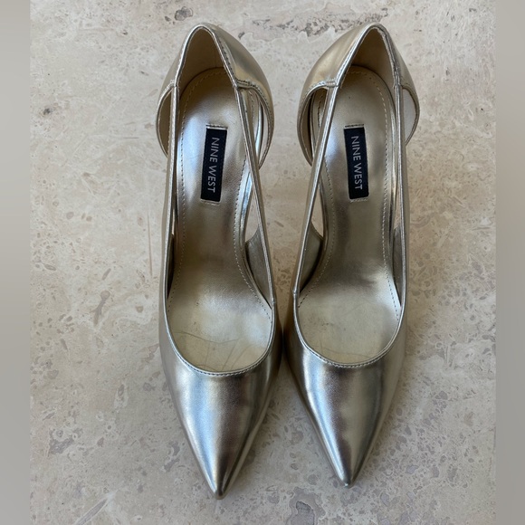 Gold 4 inch High Heels - Picture 5 of 8